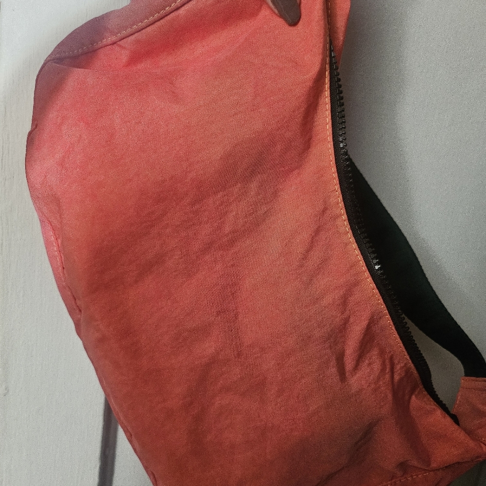Baggu Medium Crescent Dyed